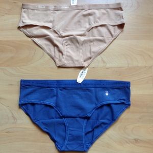 NWT Victoria's Secret Hiphugger Lot of 2